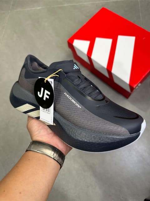 Adidas · Style 030