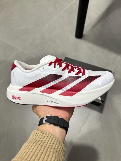 Adidas · Style 050