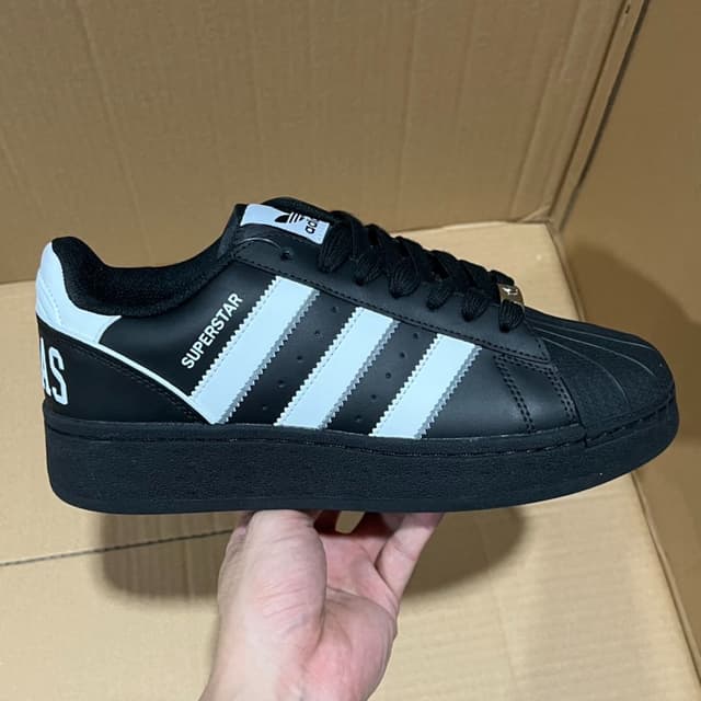 Adidas · Style 088