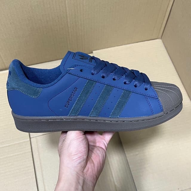 Adidas · Style 096