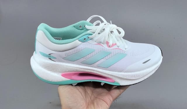 Adidas · Style 105