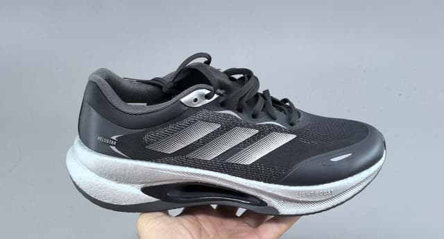 Adidas · Style 108