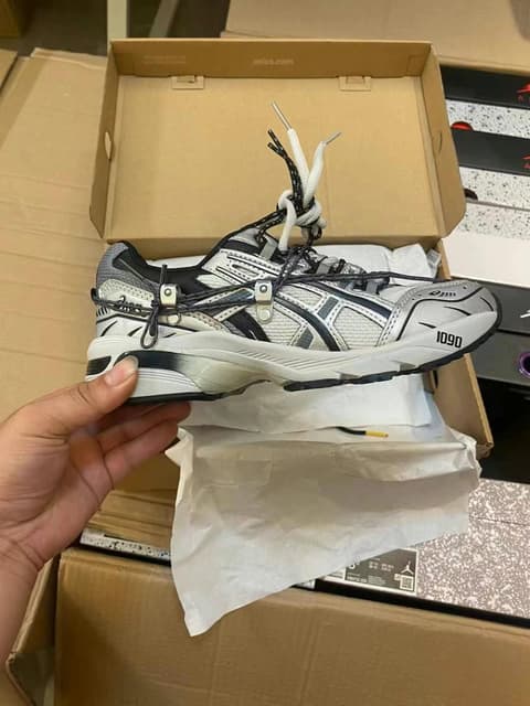 Asics · Style 015