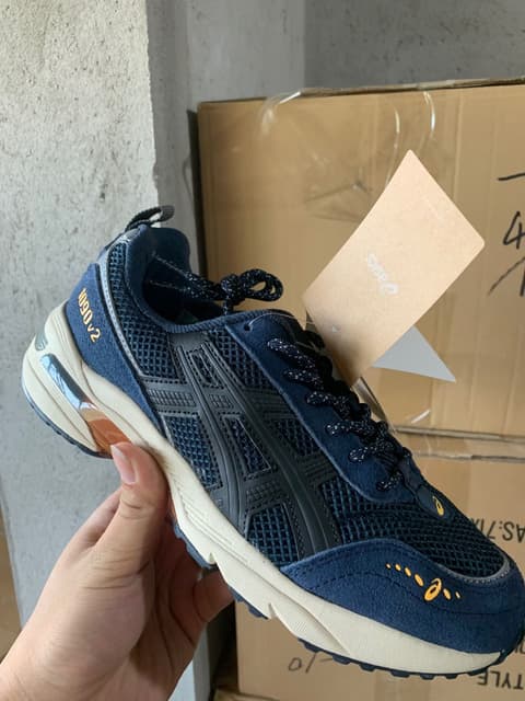 Asics · Style 021