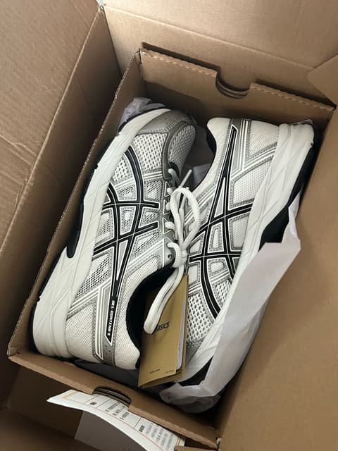 Asics · Style 039