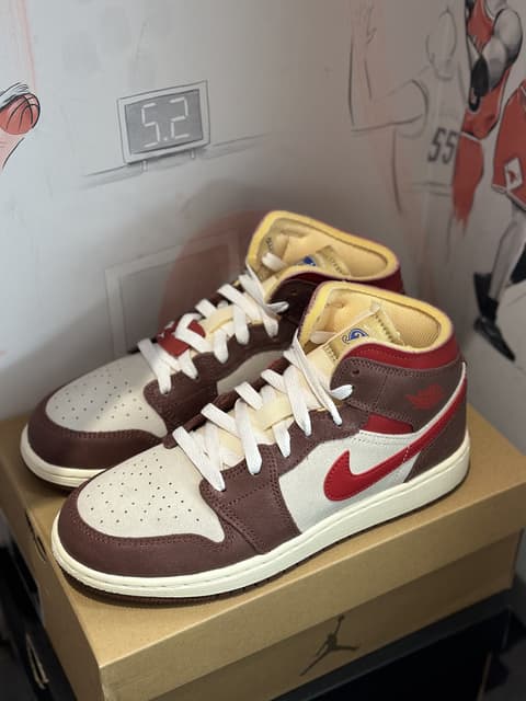 Jordan · Style 033
