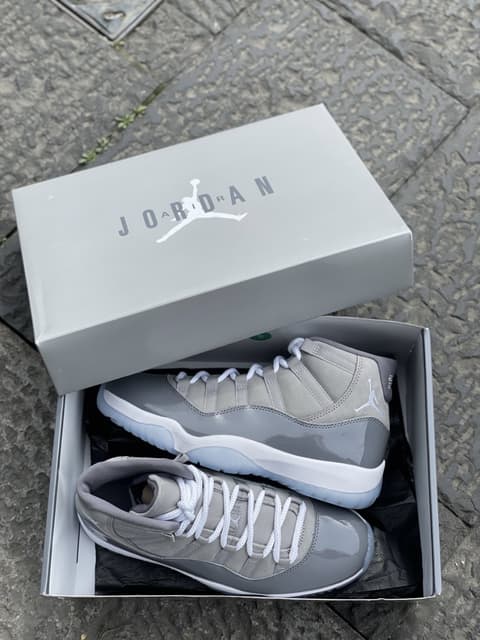 Jordan · Style 053