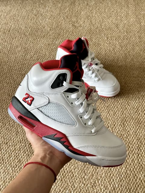 Jordan · Style 069