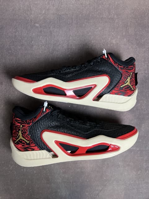 Jordan · Style 083