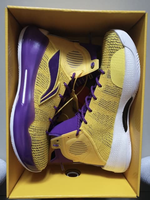 Jordan · Style 143