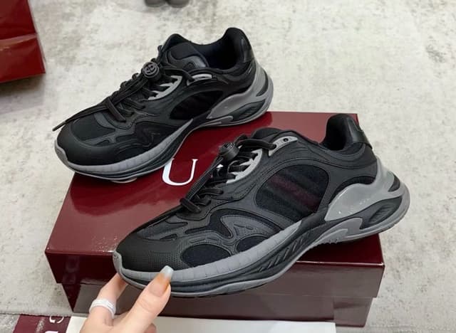 Luxury Brands · Style 043