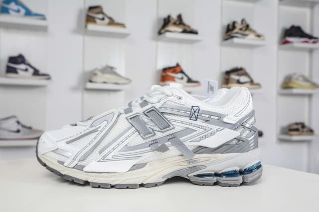 New Balance · Style 029