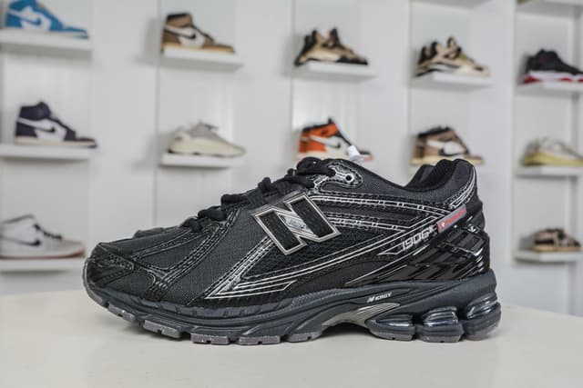 New Balance · Style 031