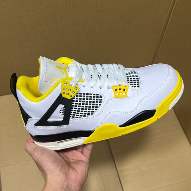 Nike Jordan · Style 024