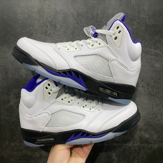 Nike Jordan · Style 121