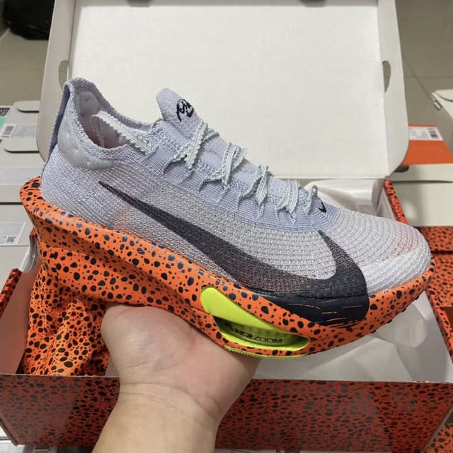 Nike · Style 005