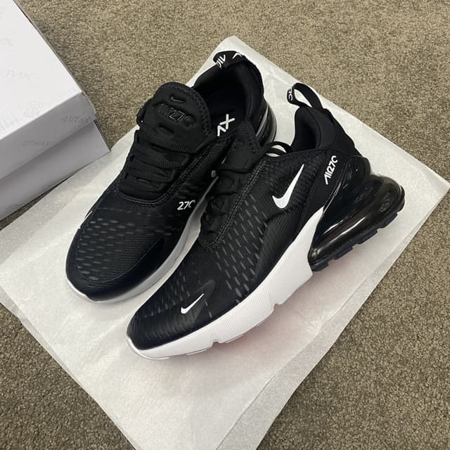 Nike · Style 025